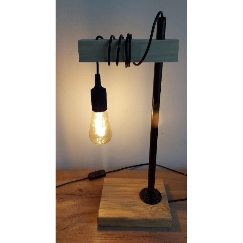 Lampka stojąca Lampka stojąca